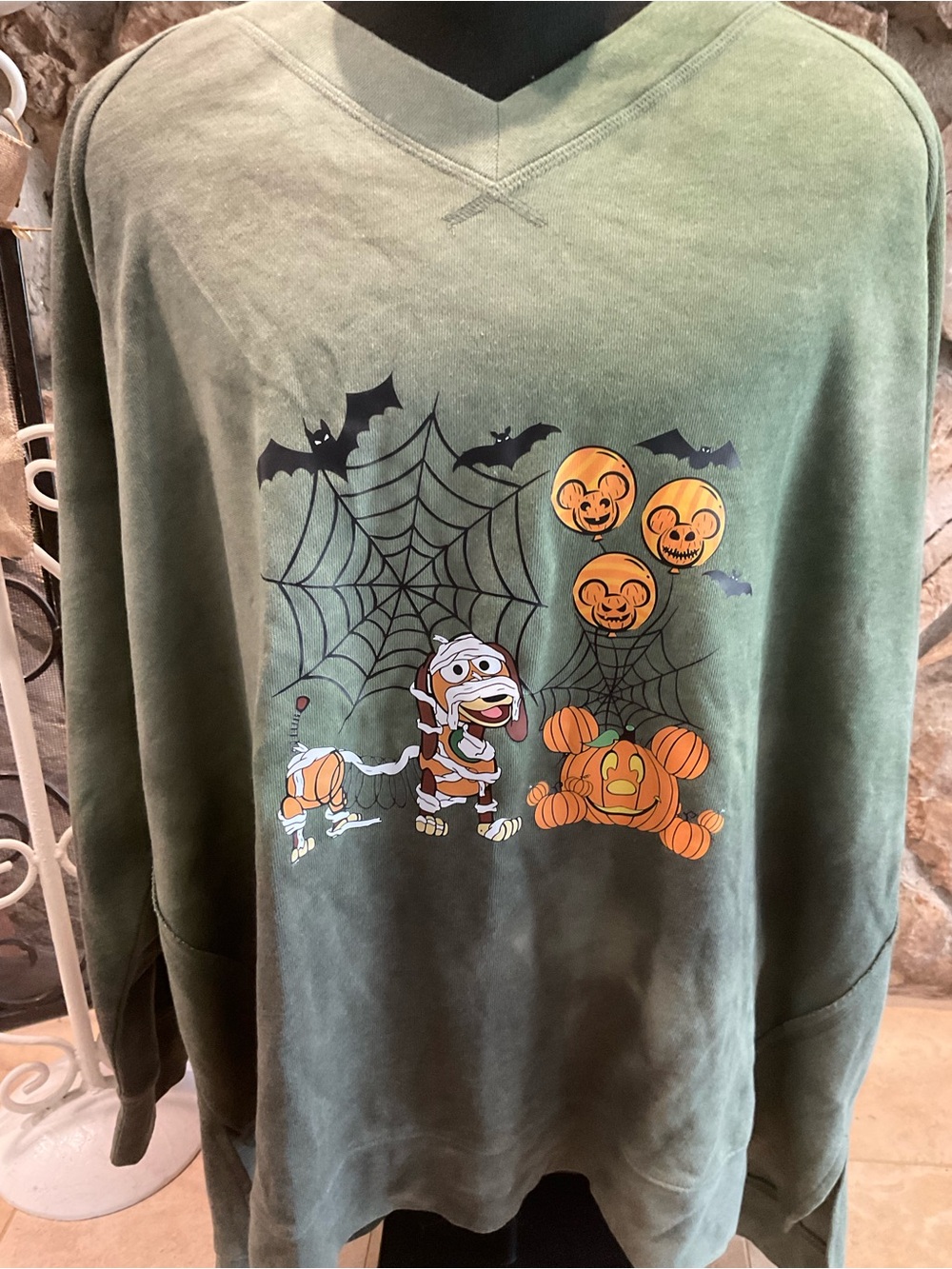 Terra & Sky Green Halloween Mummy Pumpkin Pullover